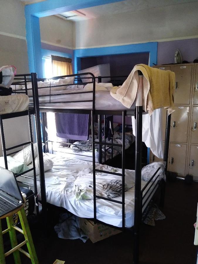 Niki's International Hostel *