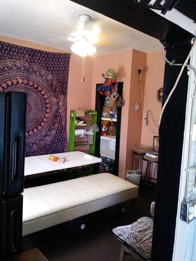 Hostel Niki's International *
